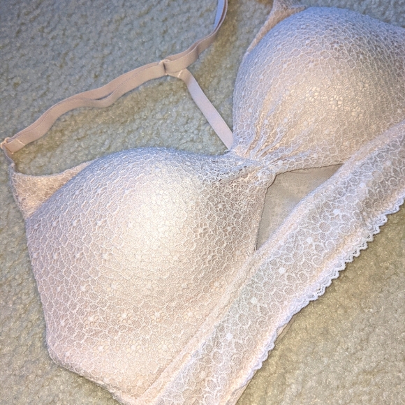 Victoria's Secret Baby Pink Bralette - Picture 6 of 7